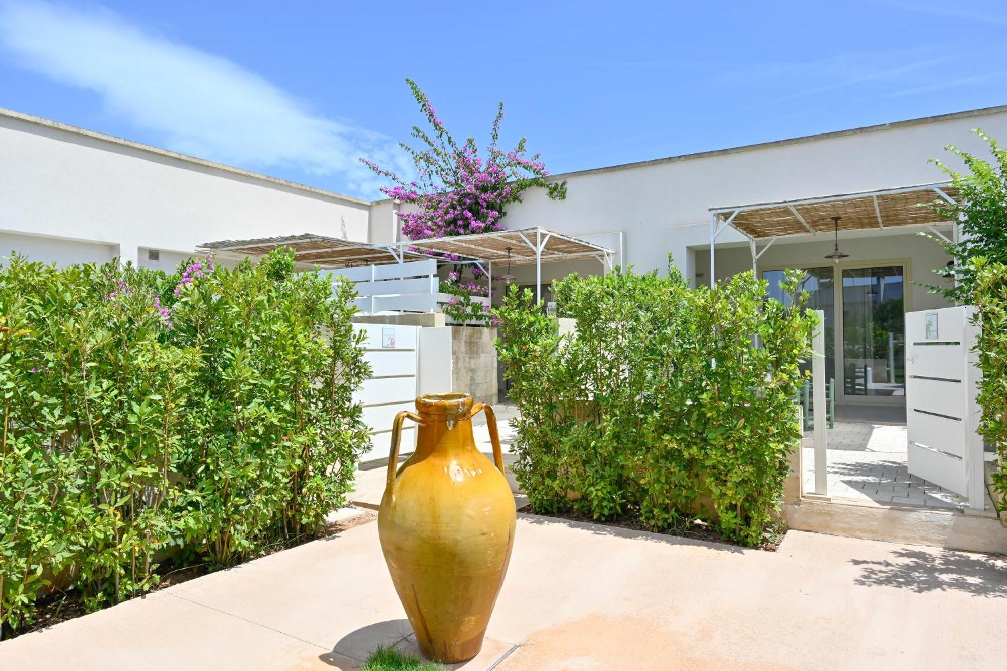Livantea Agriresort E Residence Otranto Esterno foto